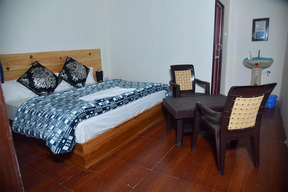 Rudra Camp Chopta Hotel ภายนอก รูปภาพ